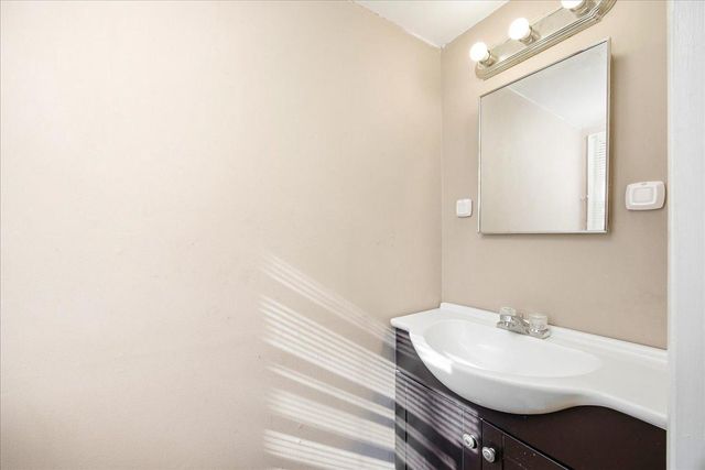 7 COOPER DR, Somers Point, NJ 08244