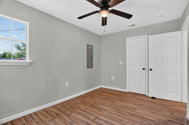 2007 SE 21st Avenue, Mineral Wells, TX 76067