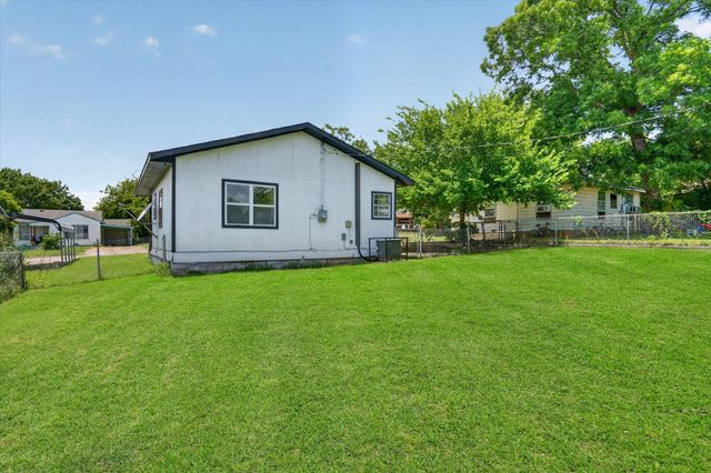 2007 SE 21st Avenue, Mineral Wells, TX 76067