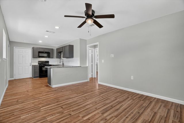 2007 SE 21st Avenue, Mineral Wells, TX 76067