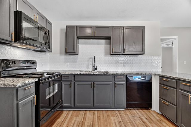 2007 SE 21st Avenue, Mineral Wells, TX 76067