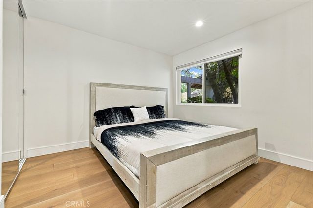 1690 Stoddard Avenue, Thousand Oaks, CA 91360
