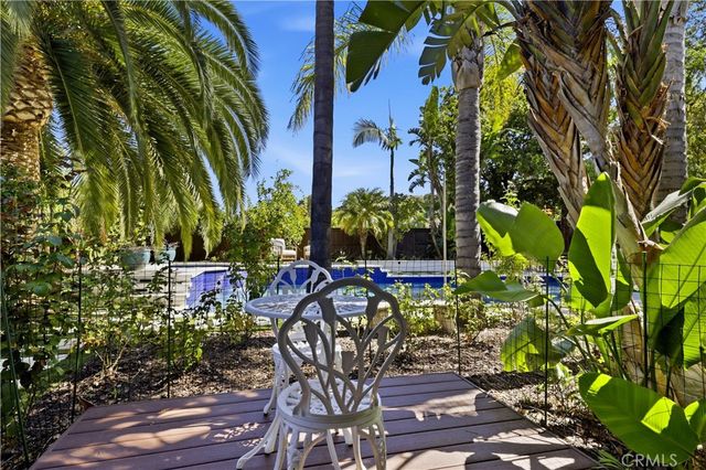 1690 Stoddard Avenue, Thousand Oaks, CA 91360
