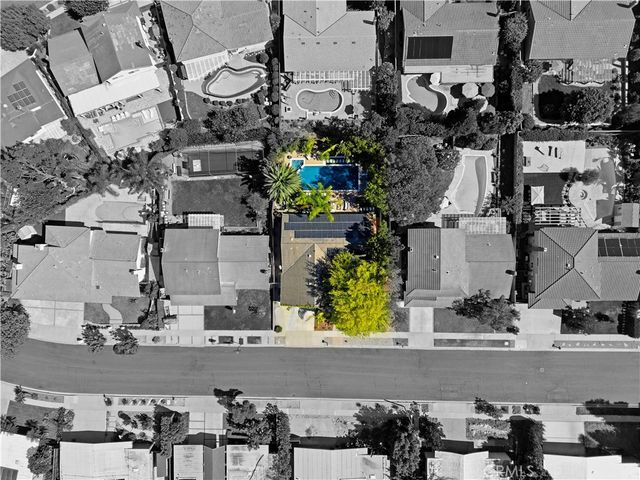 1690 Stoddard Avenue, Thousand Oaks, CA 91360