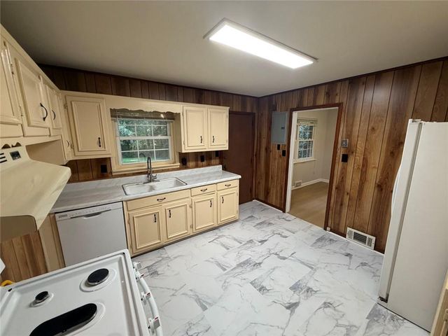 2726 Hollywood Drive, Decatur, GA 30033