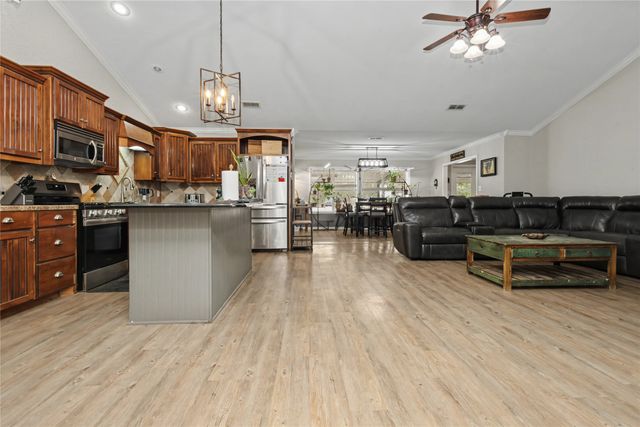 79 CR 1002, New Boston, TX 75570