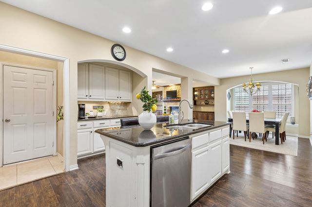 934 Dunleer Drive, Allen, TX 75013