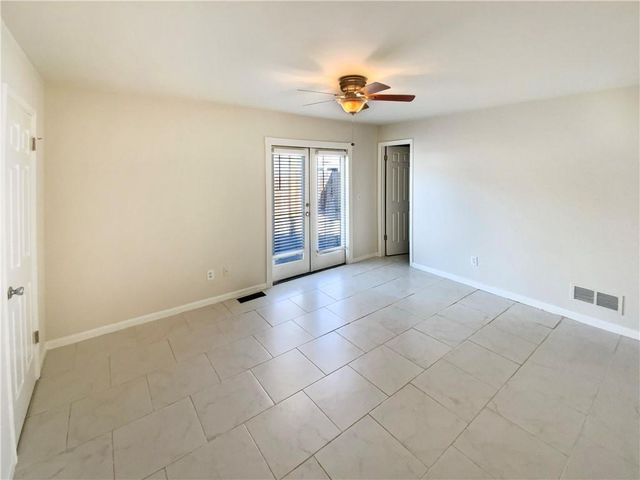 949 Bobcat SE Court, Marietta, GA 30067