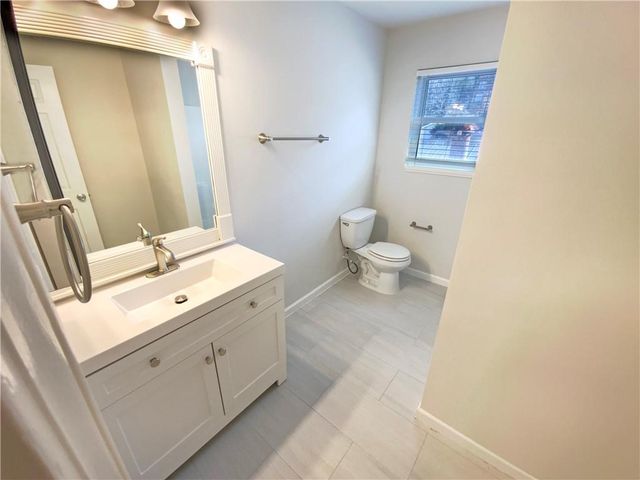 949 Bobcat SE Court, Marietta, GA 30067