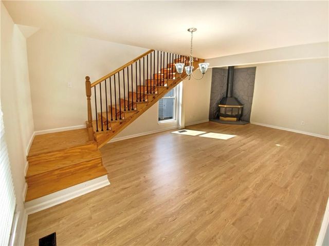 949 Bobcat SE Court, Marietta, GA 30067