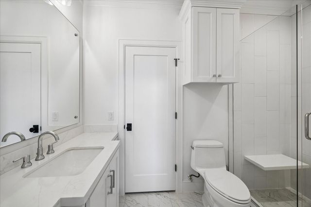 22 Crain Square Boulevard, Southside Place, TX 77025