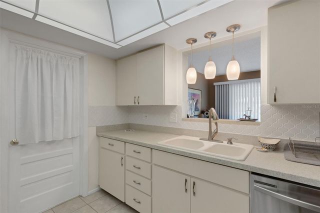 1306 BOTTLEBRUSH DRIVE, Bradenton, FL 34208