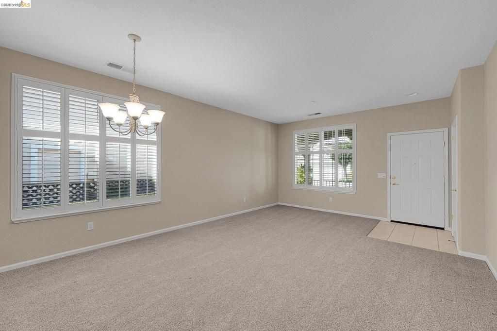Image 19 of property listing at 297 Baldwin Dr, Brentwood, CA 94513