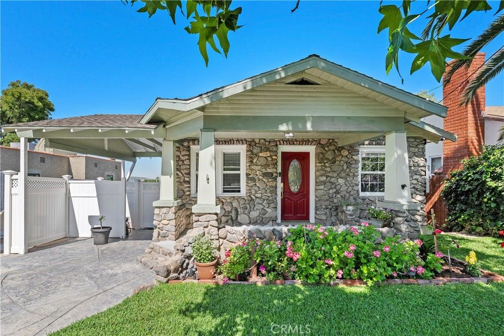 10739 Helendale, Tujunga, CA 91042 — exterior