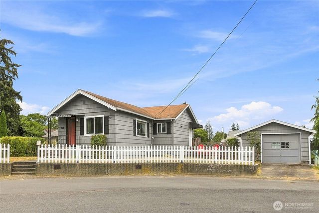 1912 7th Street, Bremerton, WA 98337