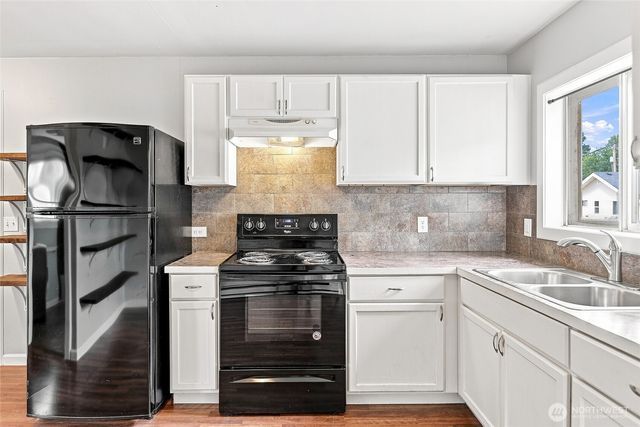 1912 7th Street, Bremerton, WA 98337