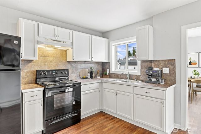 1912 7th Street, Bremerton, WA 98337
