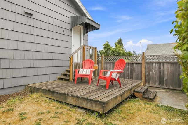 1912 7th Street, Bremerton, WA 98337