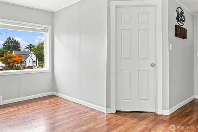 1912 7th Street, Bremerton, WA 98337