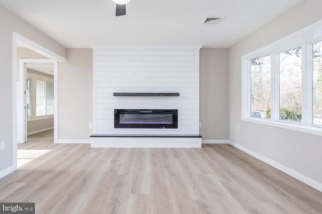 240 ELM AVE, Woodbury Heights, NJ 08097