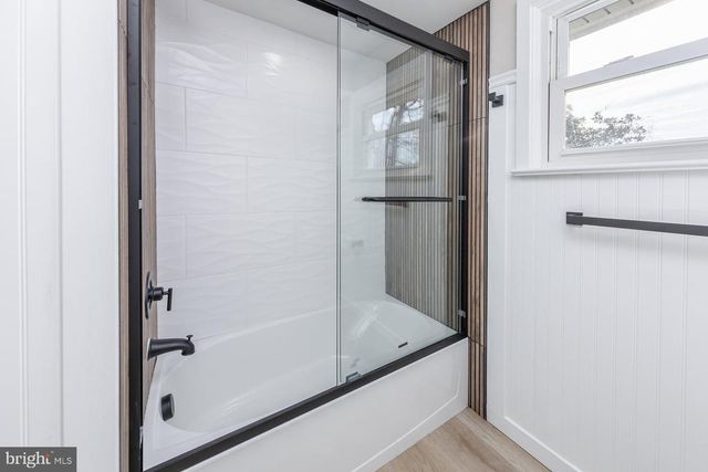 240 ELM AVE, Woodbury Heights, NJ 08097