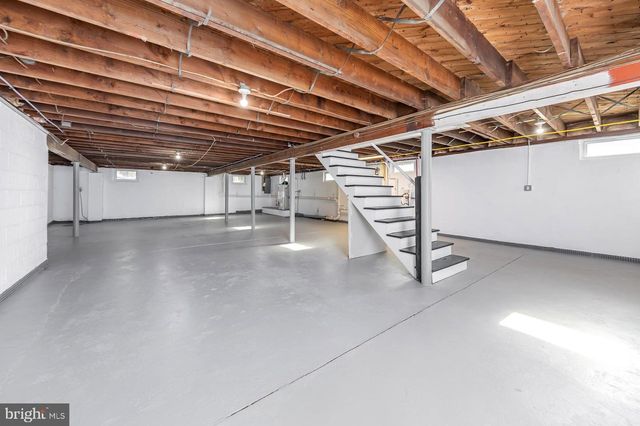 240 ELM AVE, Woodbury Heights, NJ 08097