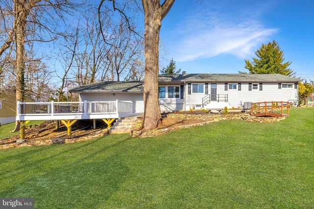 240 ELM AVE, Woodbury Heights, NJ 08097