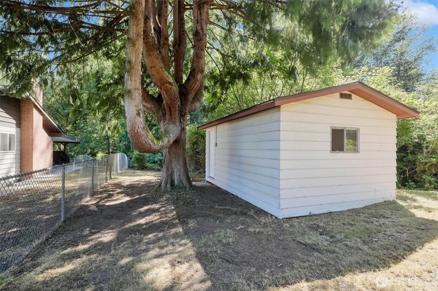 2102 Vine Road, Brier, WA 98036