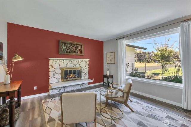 2102 Vine Road, Brier, WA 98036