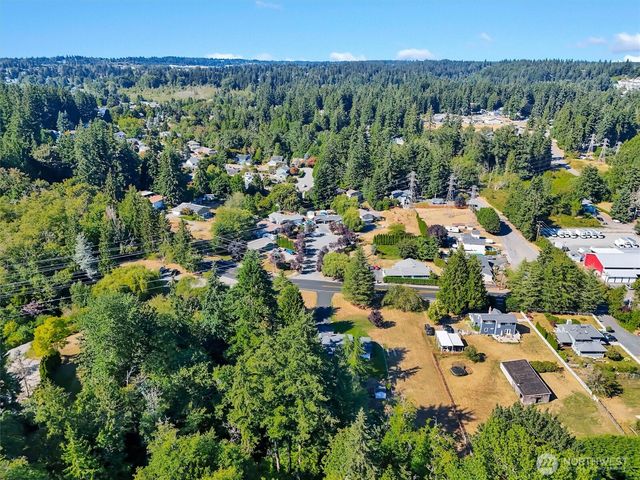2102 Vine Road, Brier, WA 98036