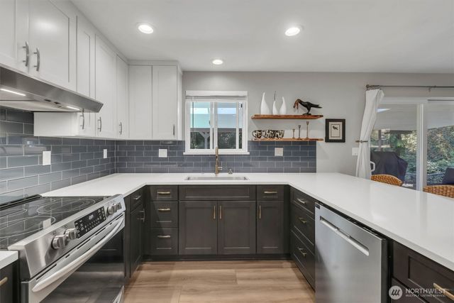 2102 Vine Road, Brier, WA 98036