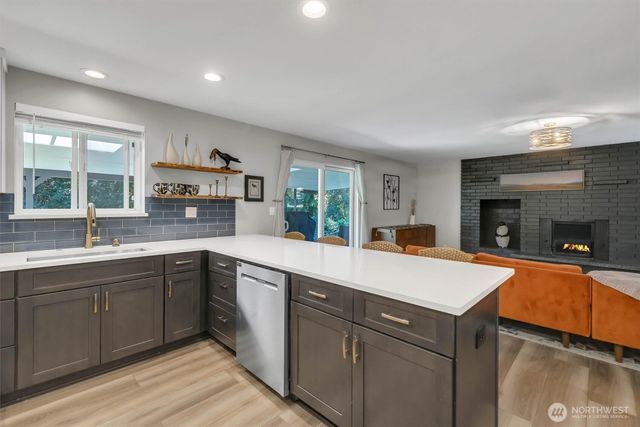 2102 Vine Road, Brier, WA 98036