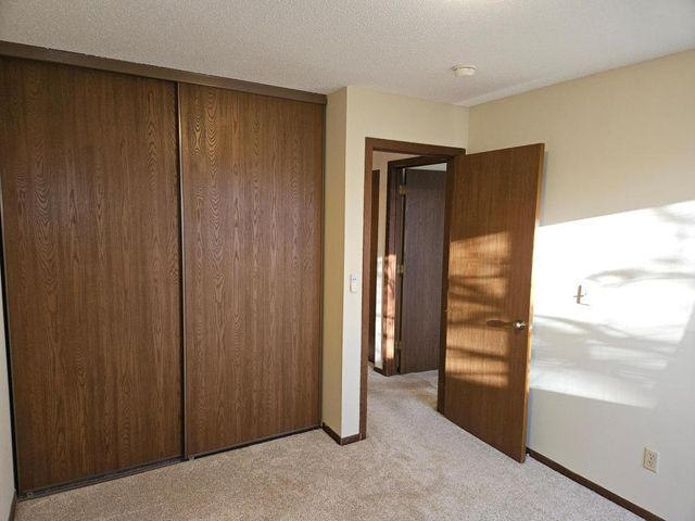 1855 Silver Bell Road 314, Eagan, MN 55122