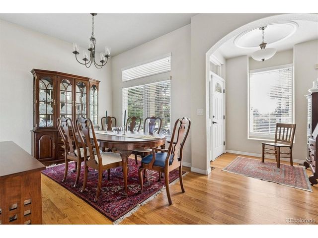 575 Roslyn St, Denver, CO 80230