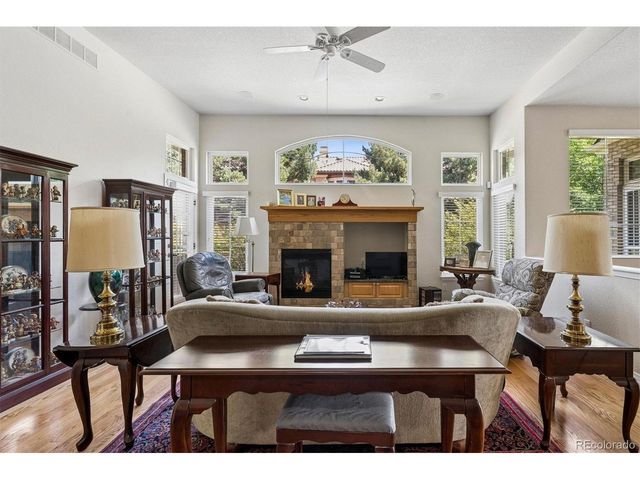 575 Roslyn St, Denver, CO 80230