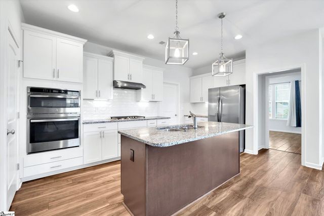 315 Valley Oak Drive, Belton, SC 29627