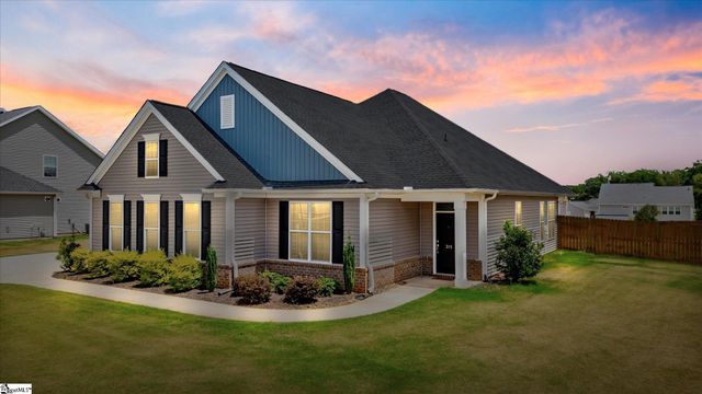 315 Valley Oak Drive, Belton, SC 29627