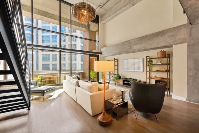 1999 Mckinney Avenue 1002, Dallas, TX 75201