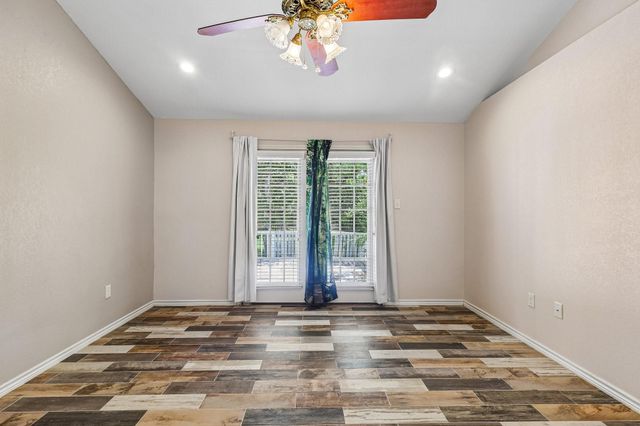 1109 Winding Way Drive, Friendswood, TX 77546