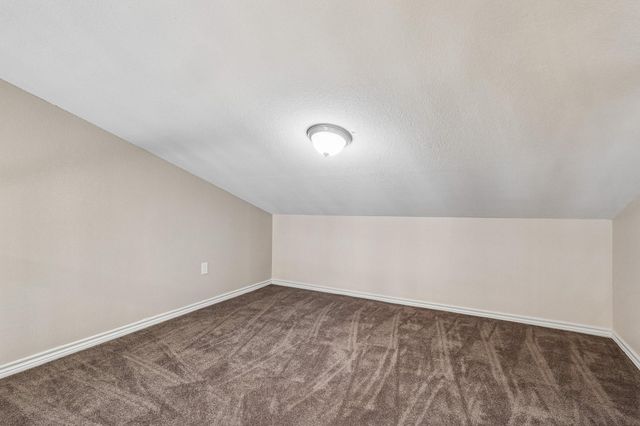 1109 Winding Way Drive, Friendswood, TX 77546