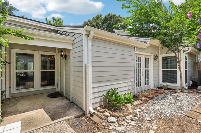 1109 Winding Way Drive, Friendswood, TX 77546