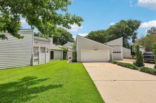 1109 Winding Way Drive, Friendswood, TX 77546