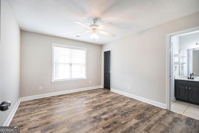 204 Lovorn Circle, Warner Robins, GA 31088