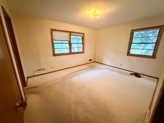 4713 Virginia Ln, Edina, MN 55424