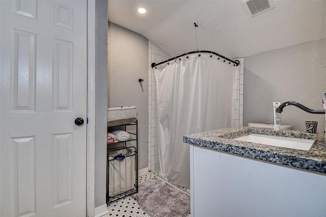 4340 3RD AVENUE S, St Petersburg, FL 33711