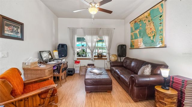 10949 POINCIANA DRIVE, Clermont, FL 34711