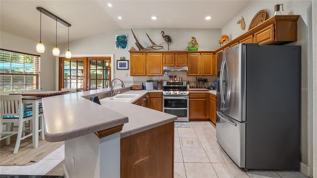 10949 POINCIANA DRIVE, Clermont, FL 34711