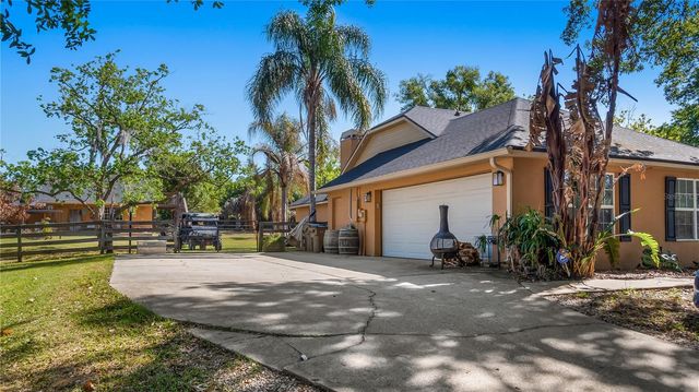 10949 POINCIANA DRIVE, Clermont, FL 34711