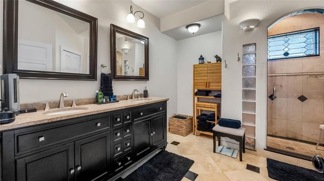 10949 POINCIANA DRIVE, Clermont, FL 34711