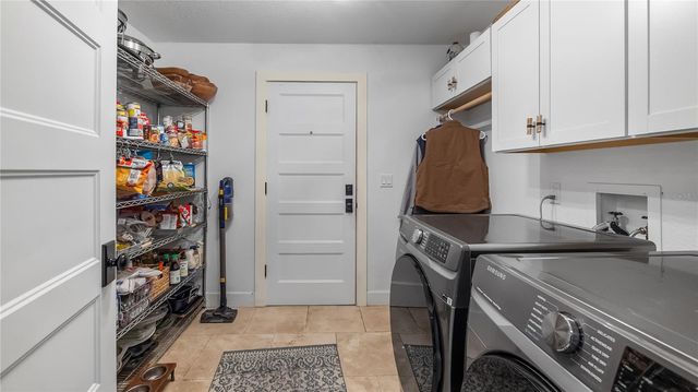 10949 POINCIANA DRIVE, Clermont, FL 34711